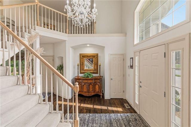 249 NE Misty Meadow Drive, Lee's Summit, MO 64064