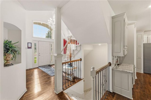 249 NE Misty Meadow Drive, Lee's Summit, MO 64064