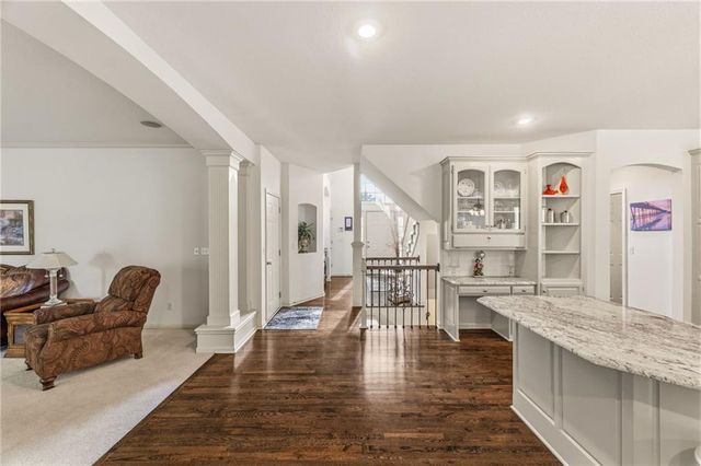 249 NE Misty Meadow Drive, Lee's Summit, MO 64064