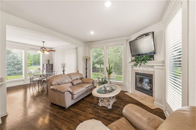 249 NE Misty Meadow Drive, Lee's Summit, MO 64064