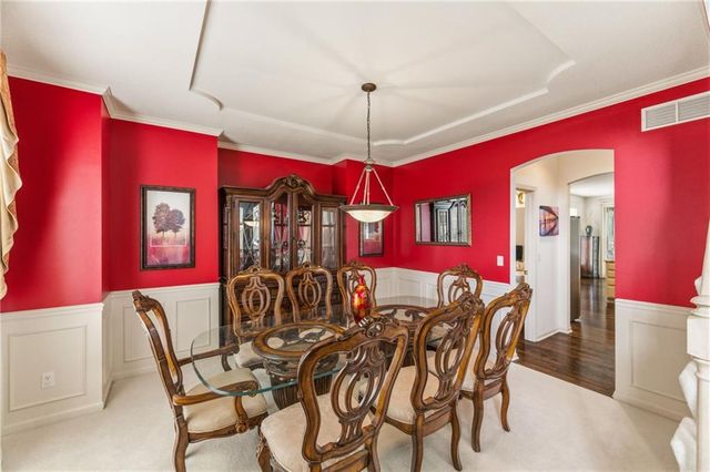 249 NE Misty Meadow Drive, Lee's Summit, MO 64064