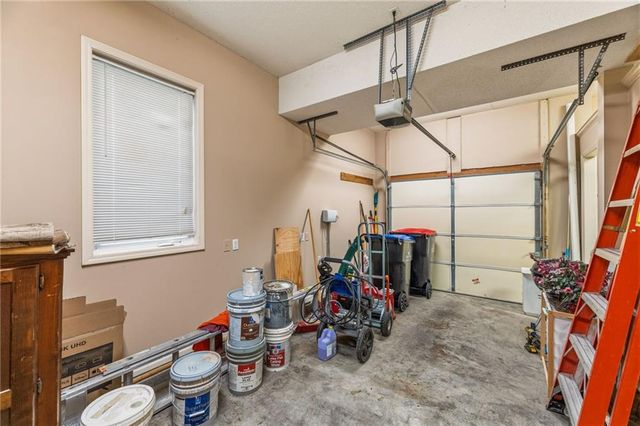 249 NE Misty Meadow Drive, Lee's Summit, MO 64064