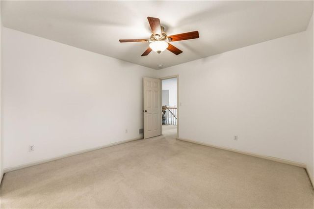 249 NE Misty Meadow Drive, Lee's Summit, MO 64064