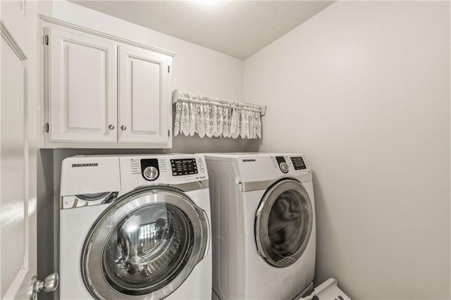 249 NE Misty Meadow Drive, Lee's Summit, MO 64064