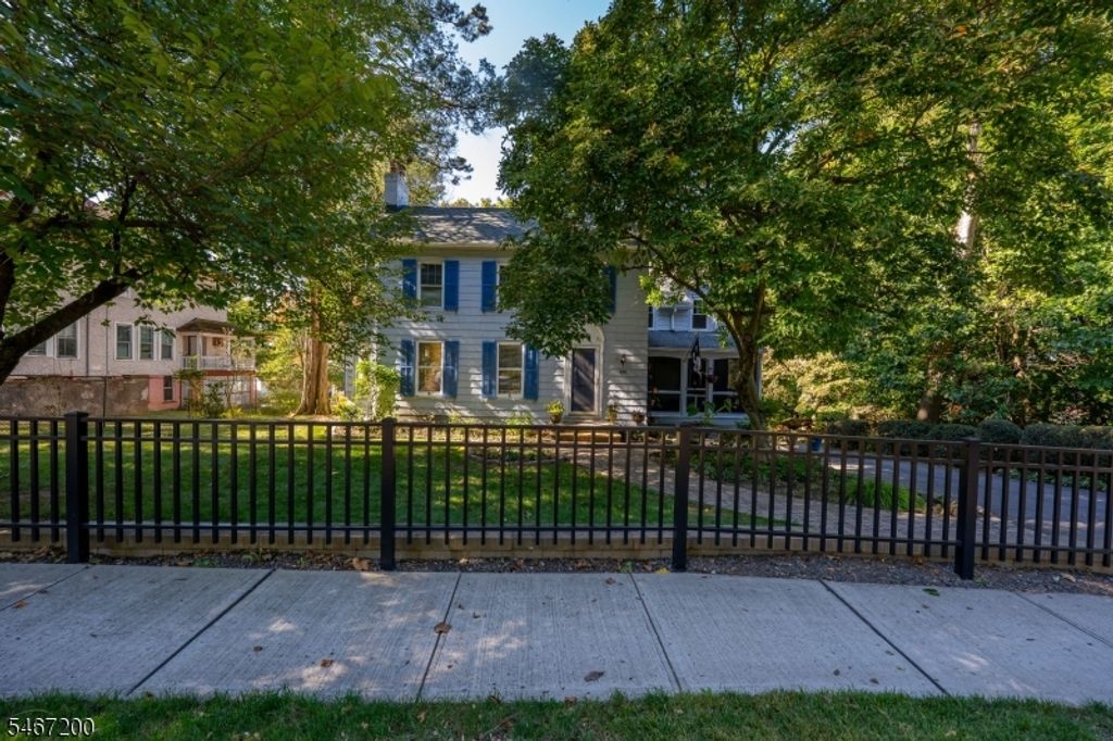 1170 Woodland Ave, Plainfield City, NJ 07060 — photo 2