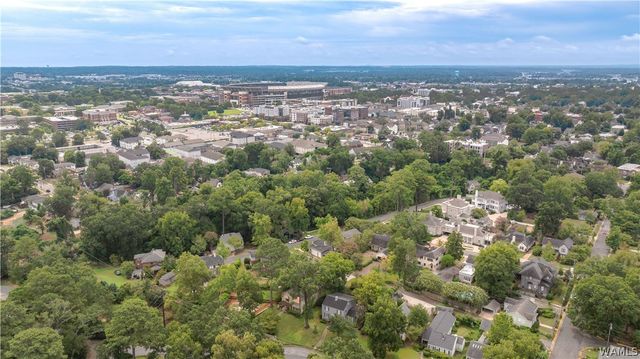 8 N Pinehurst, Tuscaloosa, AL 35401