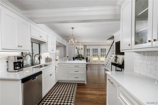 8 N Pinehurst, Tuscaloosa, AL 35401