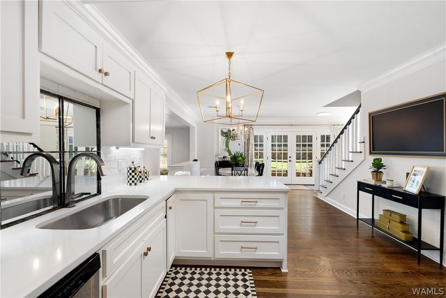 8 N Pinehurst, Tuscaloosa, AL 35401