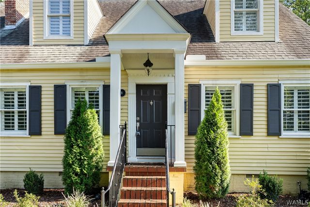 8 N Pinehurst, Tuscaloosa, AL 35401