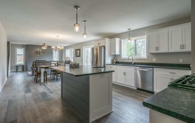 9237 Viking Street, Brainerd, MN 56468