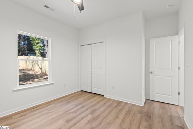 15 Jamison Street, Greenville, SC 29611