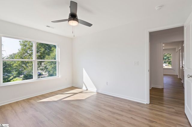 15 Jamison Street, Greenville, SC 29611