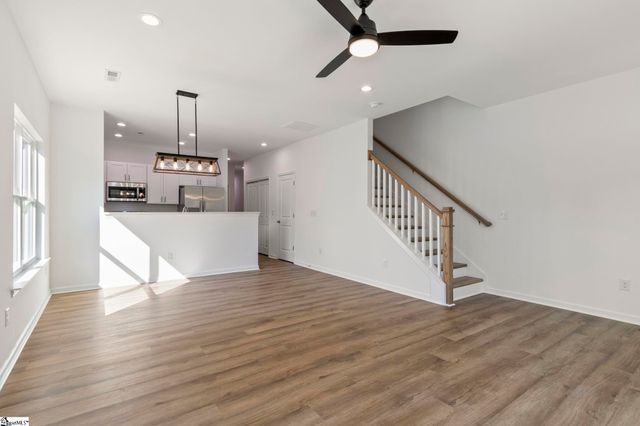 15 Jamison Street, Greenville, SC 29611