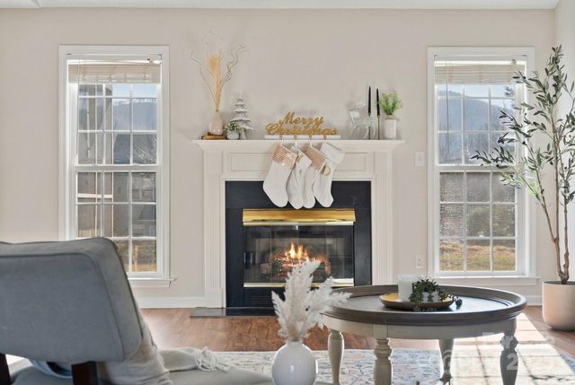 291 Farm Valley Road, Fletcher, NC 28732