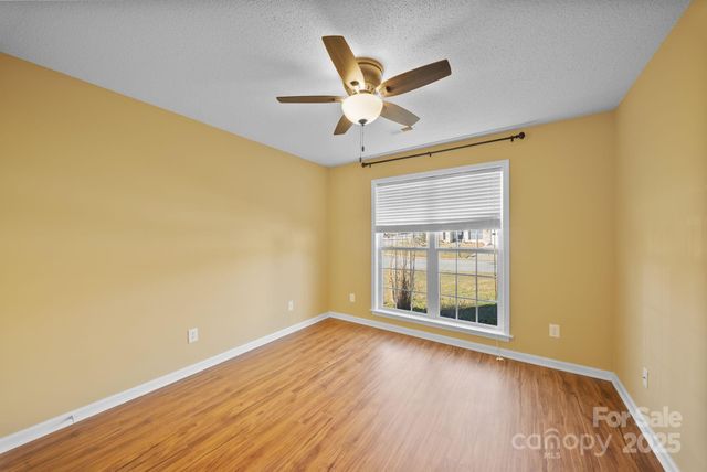 291 Farm Valley Road, Fletcher, NC 28732