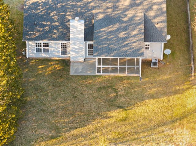 291 Farm Valley Road, Fletcher, NC 28732