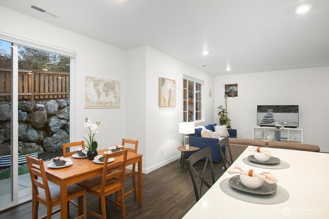 14356 NE 271st Circle, Duvall, WA 98019