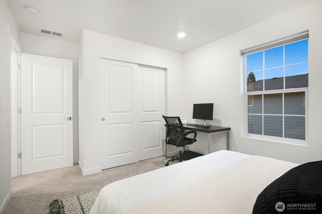 14356 NE 271st Circle, Duvall, WA 98019