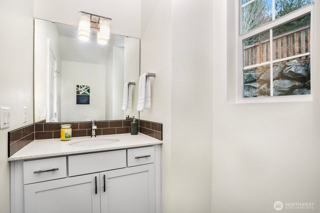 14356 NE 271st Circle, Duvall, WA 98019