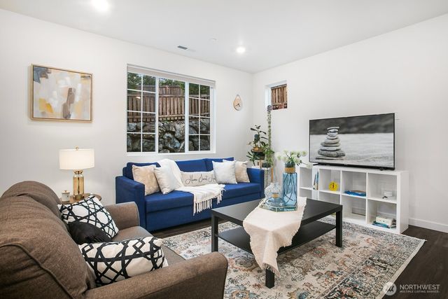 14356 NE 271st Circle, Duvall, WA 98019