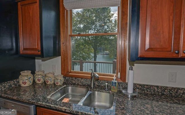 2327 Ridgecrest Circle, Hiawassee, GA 30546