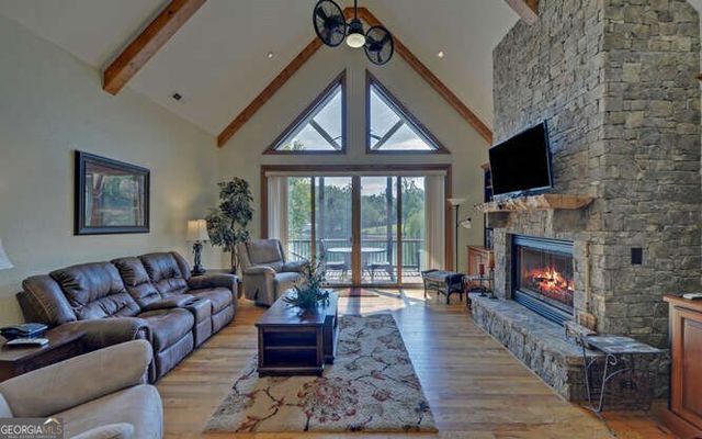 2327 Ridgecrest Circle, Hiawassee, GA 30546