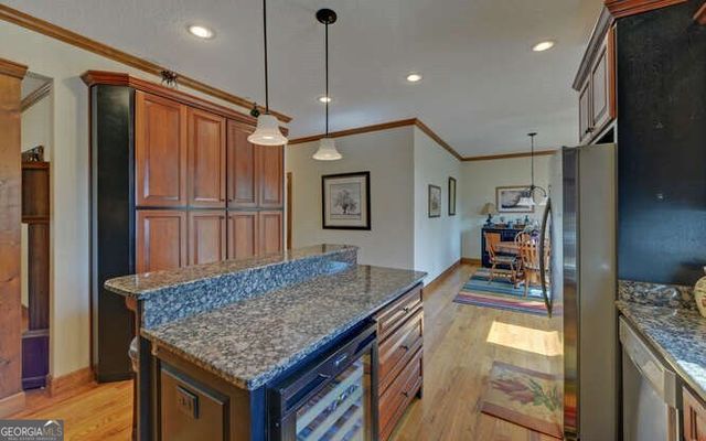 2327 Ridgecrest Circle, Hiawassee, GA 30546