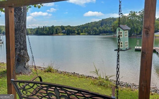 2327 Ridgecrest Circle, Hiawassee, GA 30546