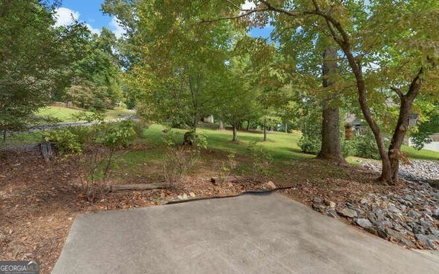 2327 Ridgecrest Circle, Hiawassee, GA 30546