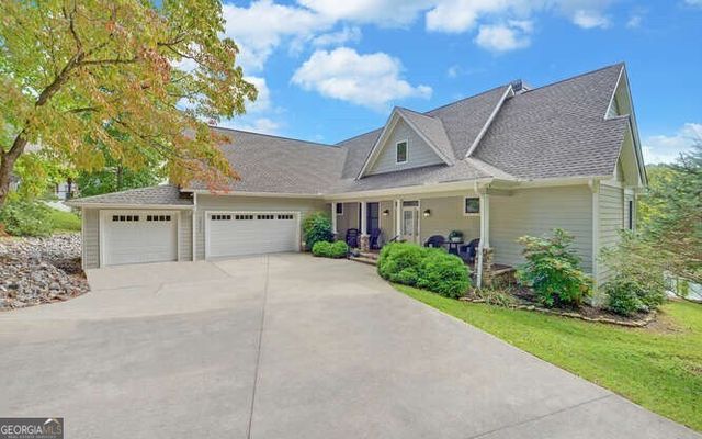 2327 Ridgecrest Circle, Hiawassee, GA 30546