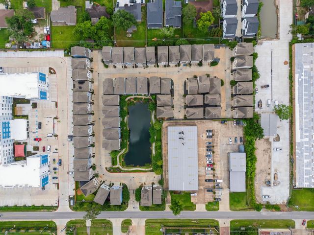 1413 Adell Rose Lane, Houston, TX 77043