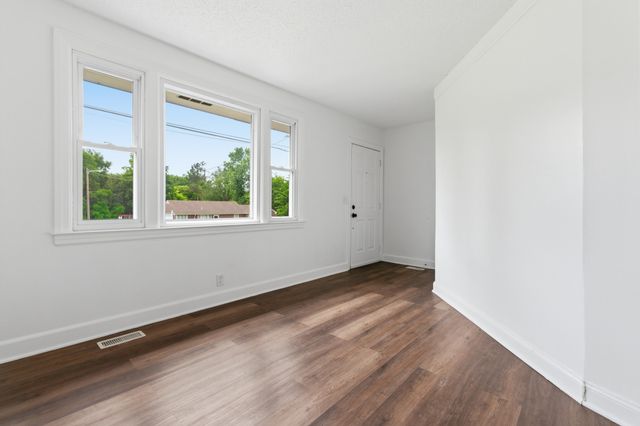 620 Templewood Dr, Nashville, TN 37214