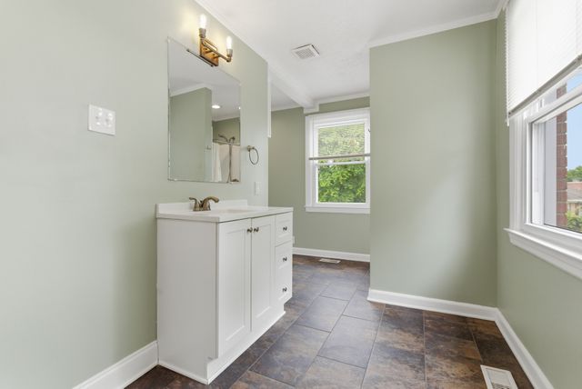 620 Templewood Dr, Nashville, TN 37214