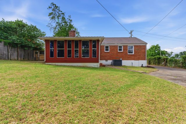620 Templewood Dr, Nashville, TN 37214