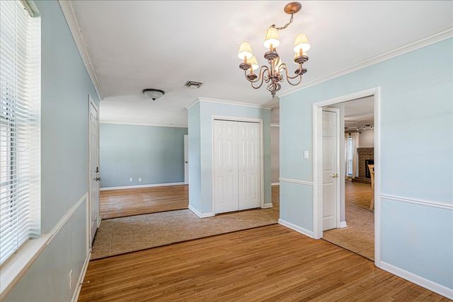 1443 WHITING DR, Memphis, TN 38117