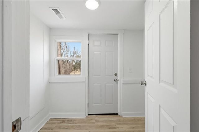 402 S Jefferson Street, Archie, MO 64725