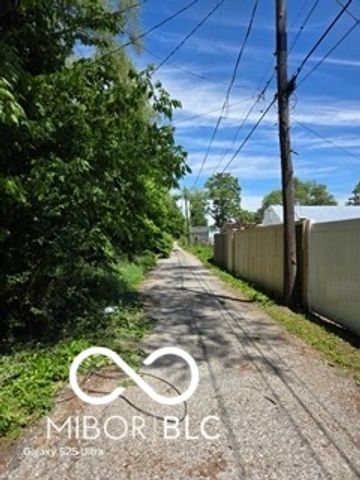 2421 N Arsenal Avenue, Indianapolis, IN 46218