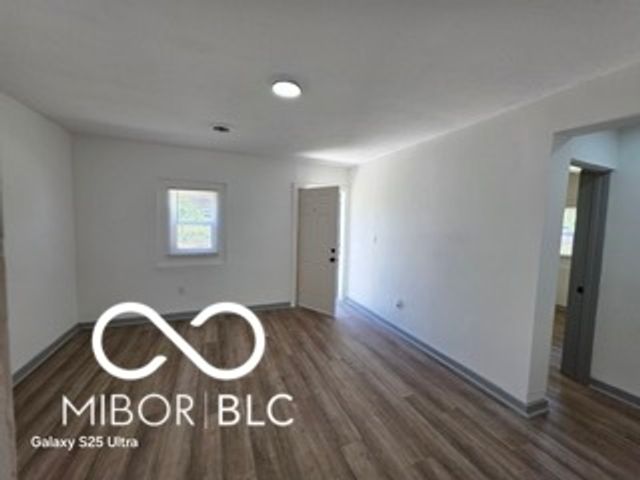 2421 N Arsenal Avenue, Indianapolis, IN 46218