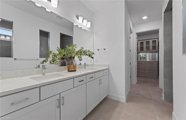 24916 Surf Haven LN, Bonita Springs, FL 34135