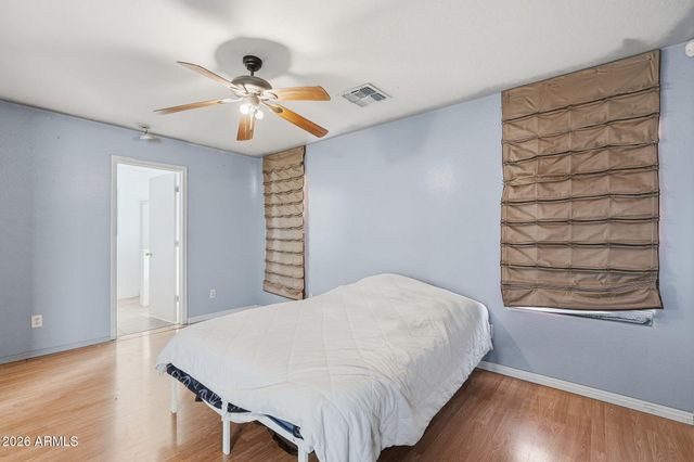 8109 W GLOBE Avenue, Phoenix, AZ 85043