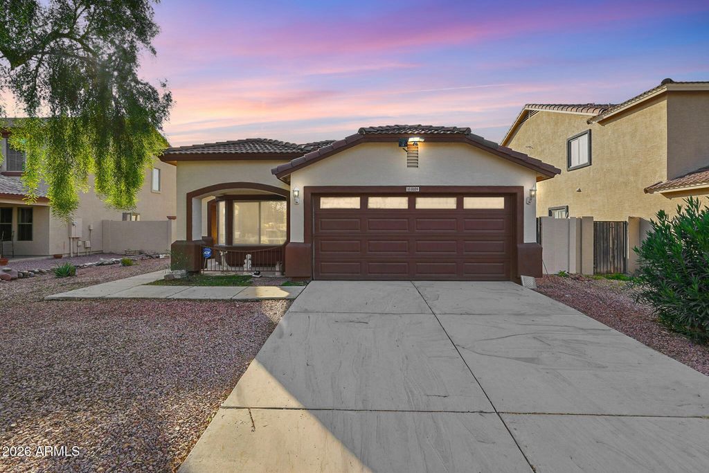 8109 W GLOBE Avenue, Phoenix, AZ 85043