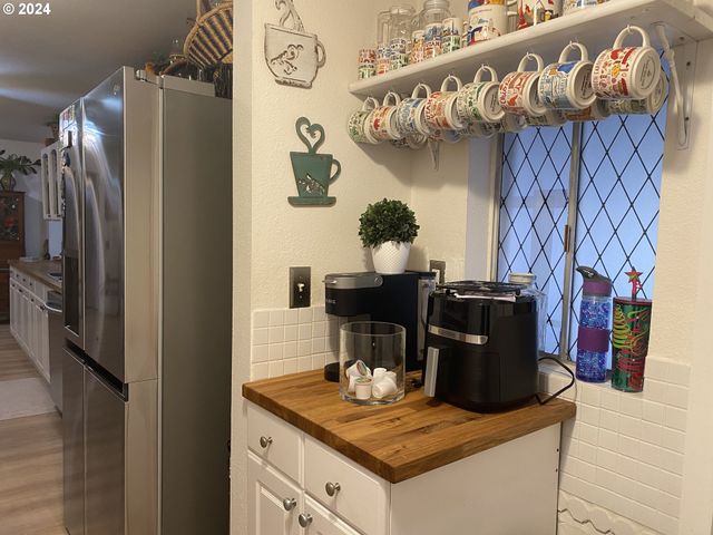 792 CLONE Ave, Yoncalla, OR 97499