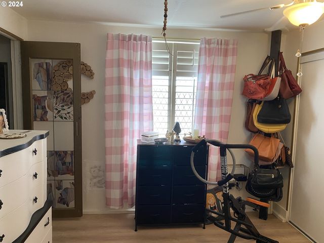 792 CLONE Ave, Yoncalla, OR 97499