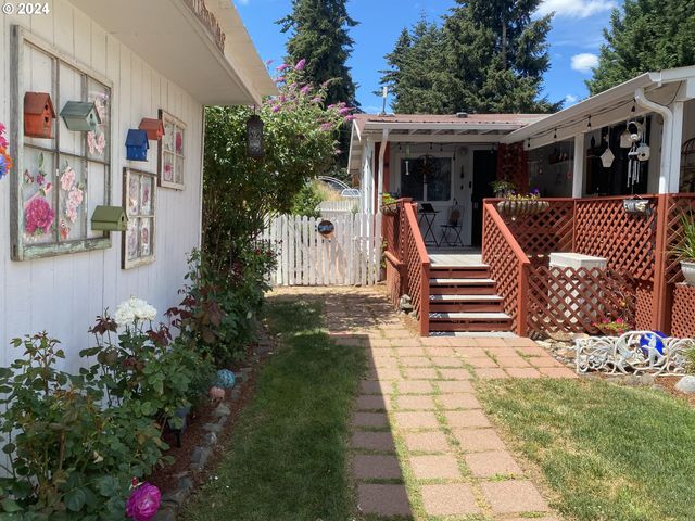 792 CLONE Ave, Yoncalla, OR 97499