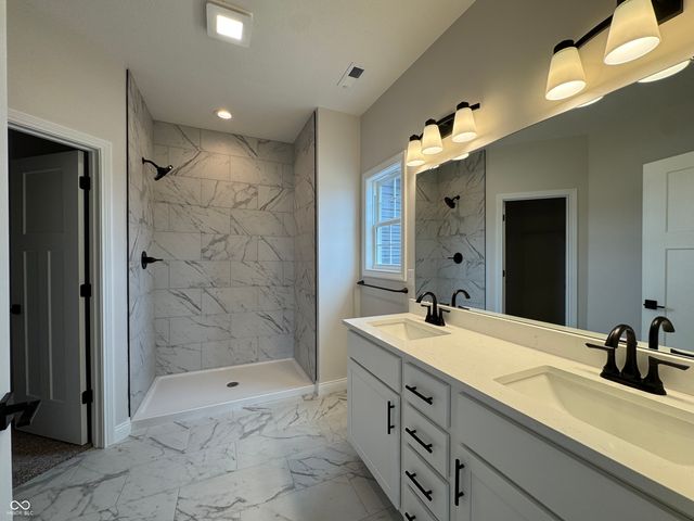 2489 Fiona Drive, Kokomo, IN 46902