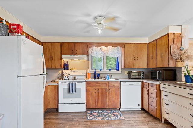 11 Dudley Street, Randolph, VT 05660