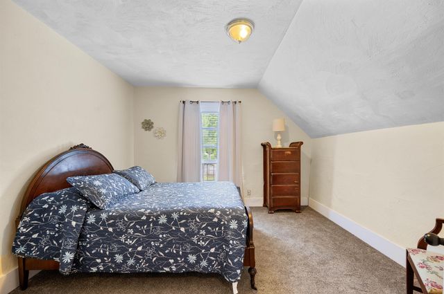 11 Dudley Street, Randolph, VT 05660