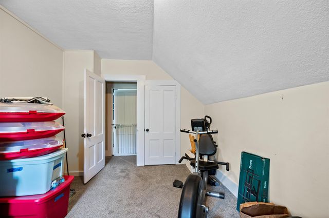 11 Dudley Street, Randolph, VT 05660