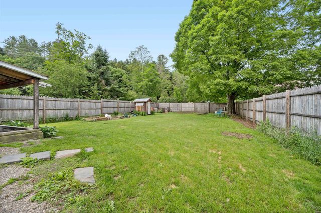 11 Dudley Street, Randolph, VT 05660
