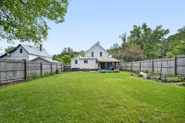 11 Dudley Street, Randolph, VT 05660